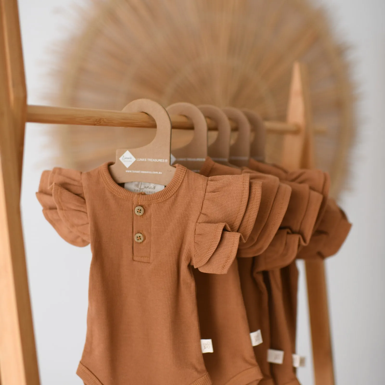 DESERT BRONZE RIB flutter short sleeve organic cotton bodysuit